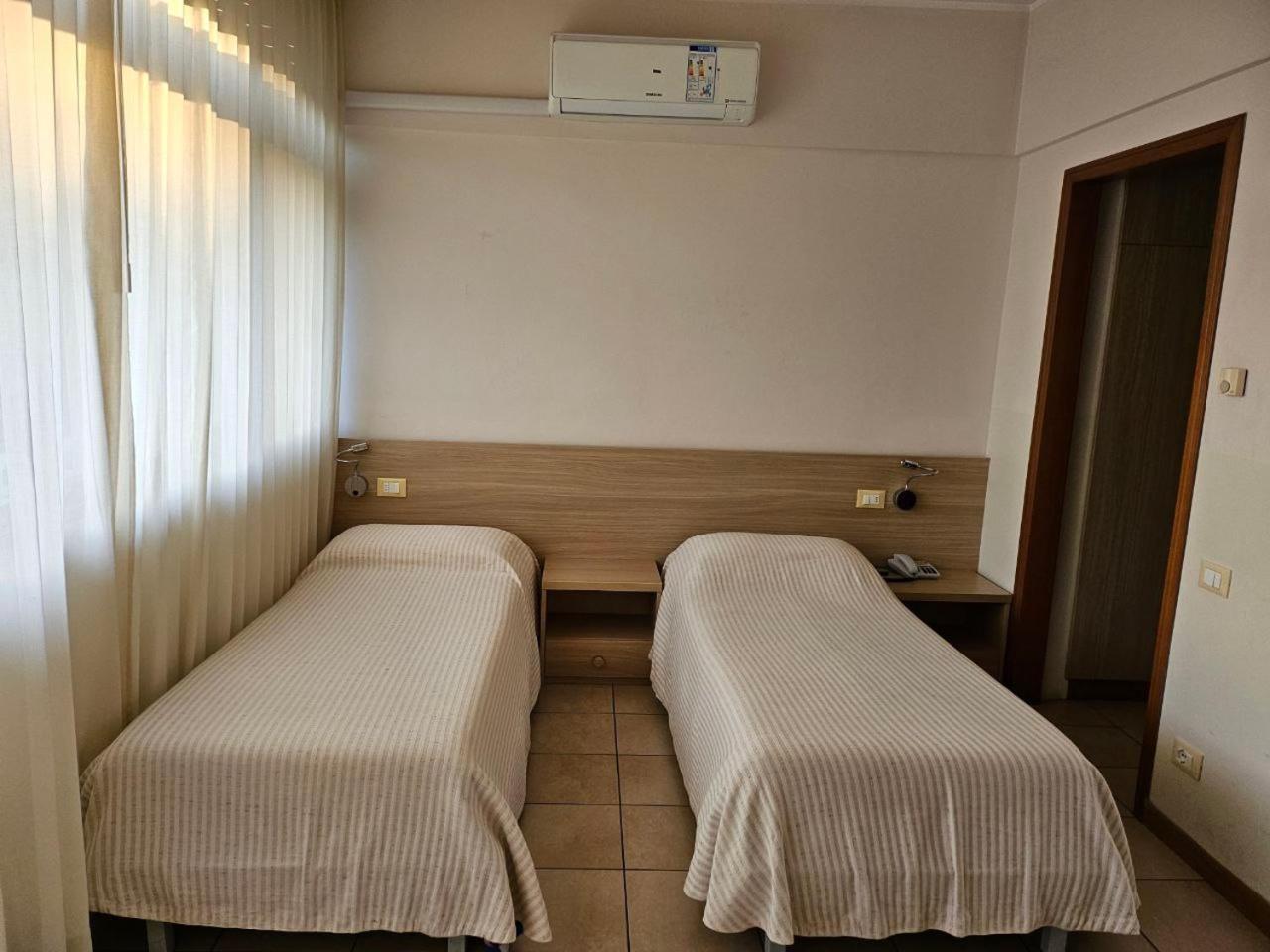 Albergo Nyers Perugia Exteriér fotografie