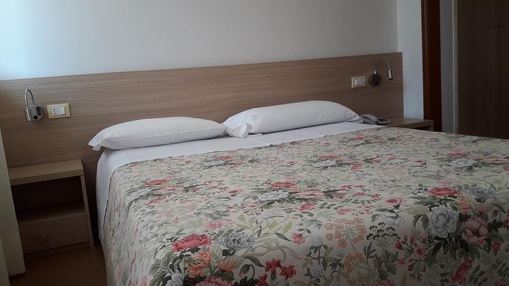 Albergo Nyers Perugia Exteriér fotografie