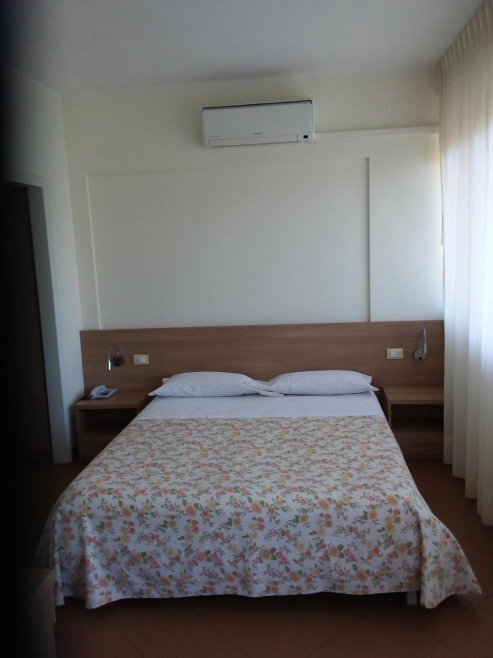 Albergo Nyers Perugia Exteriér fotografie