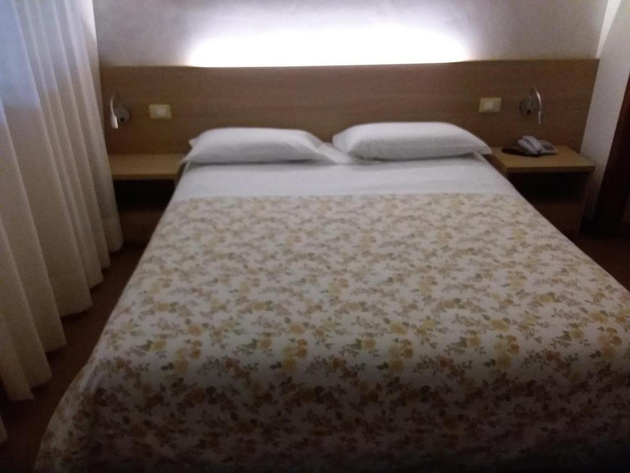 Albergo Nyers Perugia Exteriér fotografie