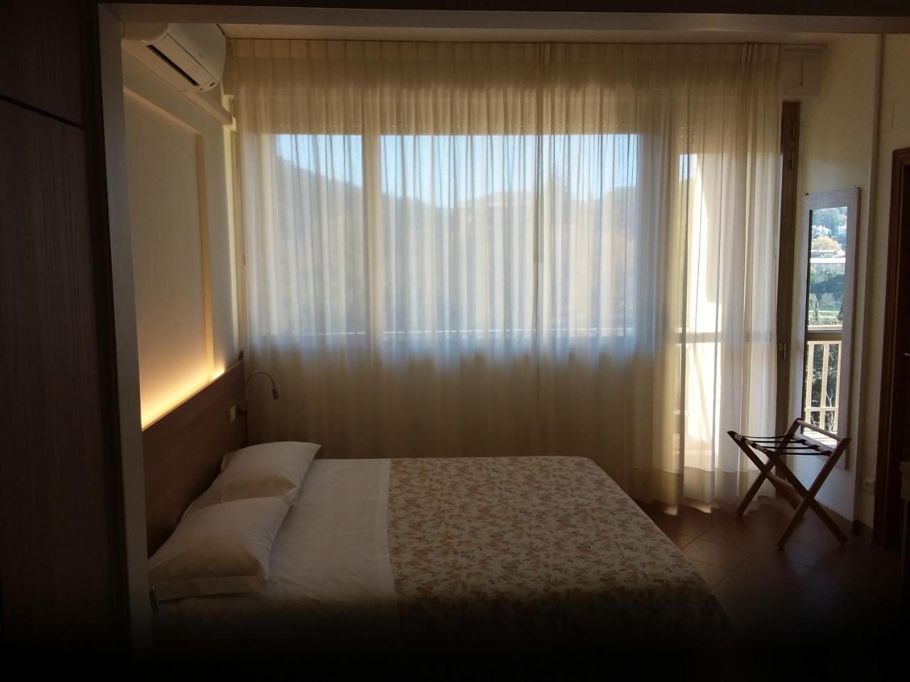 Albergo Nyers Perugia Exteriér fotografie