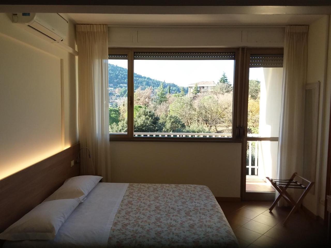 Albergo Nyers Perugia Exteriér fotografie
