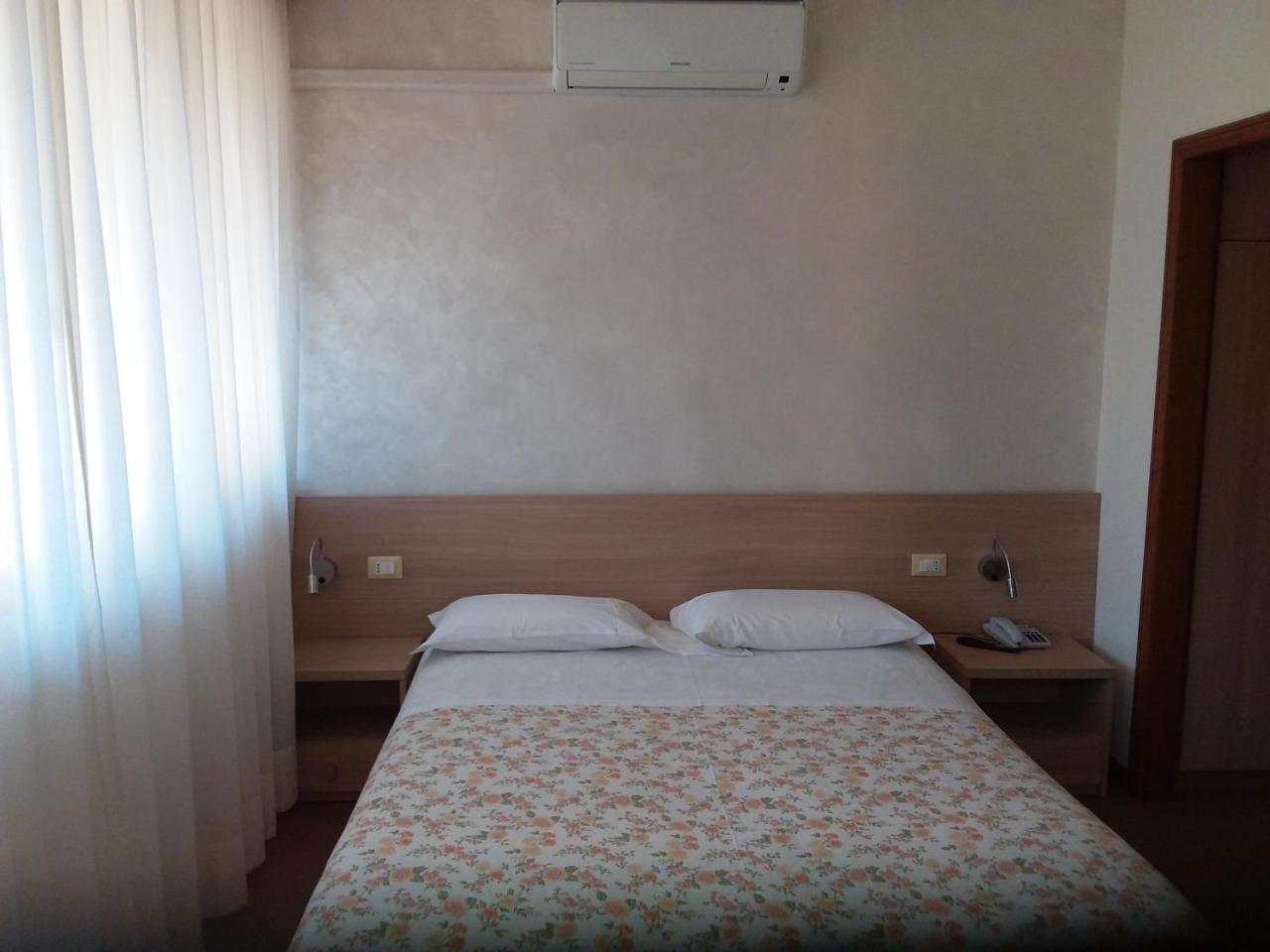 Albergo Nyers Perugia Exteriér fotografie